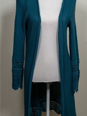 Open-Front Teal Knit Cardigan with Crochet Cuff Detail